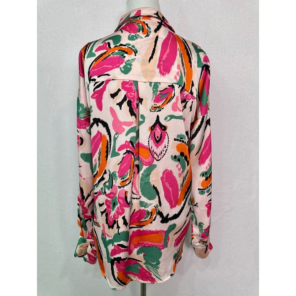 Fate Abstract Paisley Satin Button Down Blouse Pink Green Orange Size Medium - Picture 5 of 10